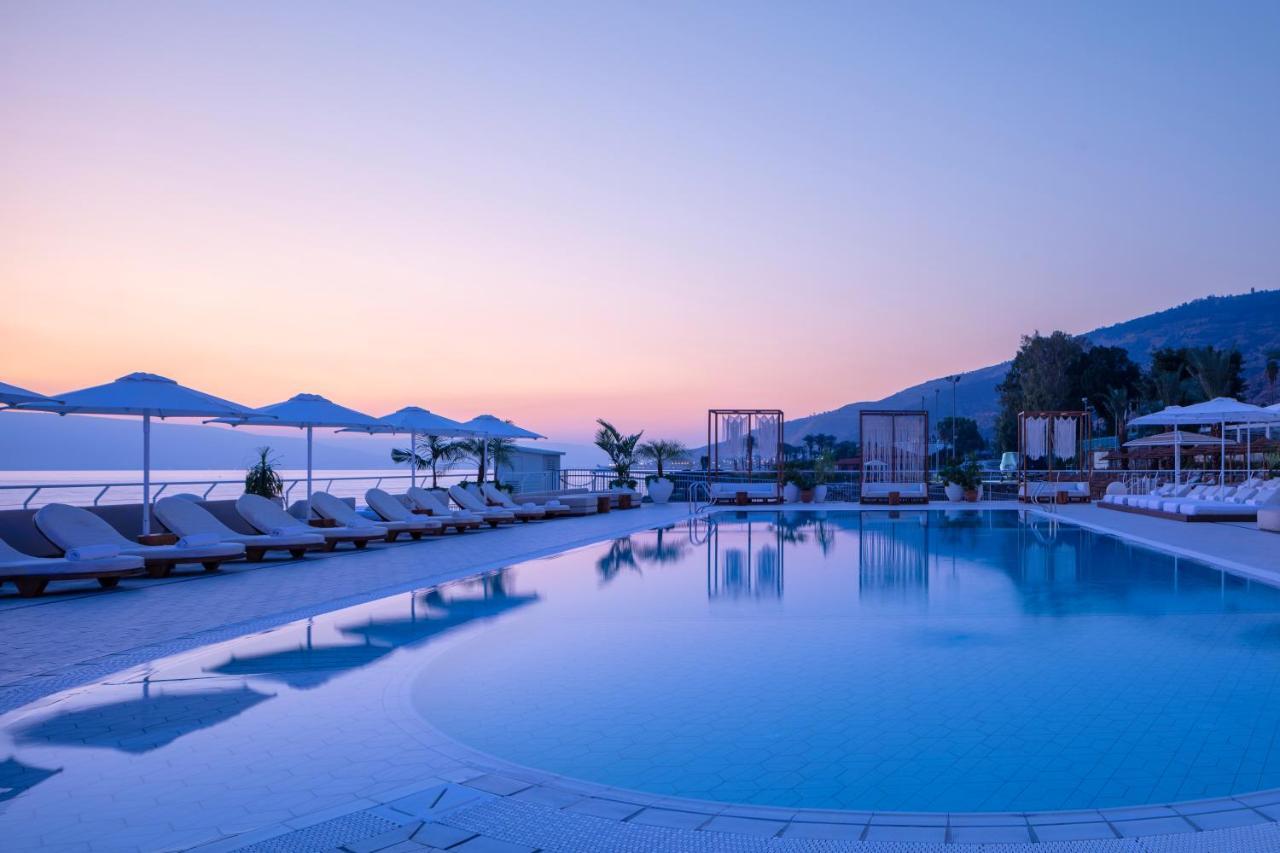 Galei Kinneret Hotel Тверия Экстерьер фото