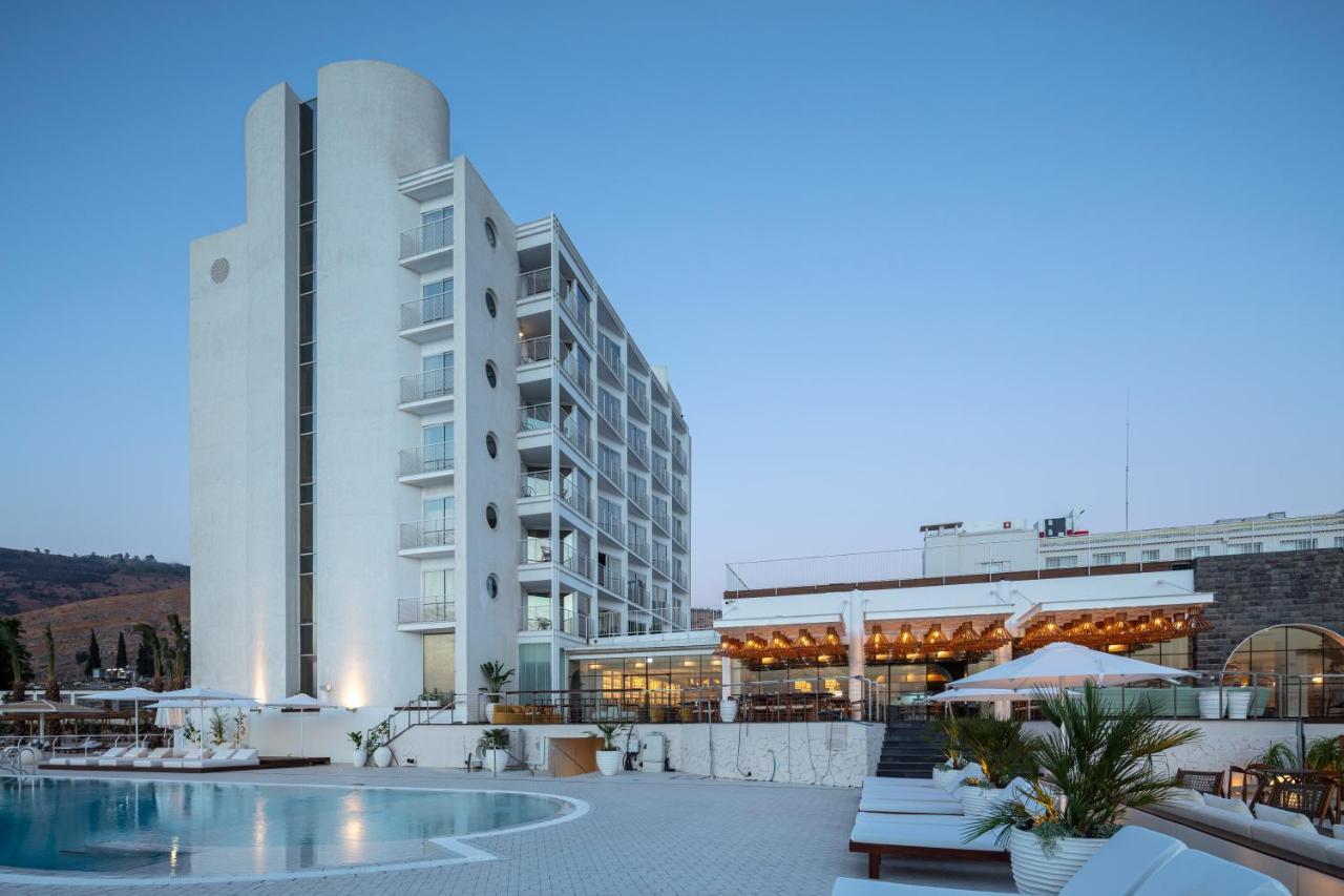 Galei Kinneret Hotel Тверия Экстерьер фото